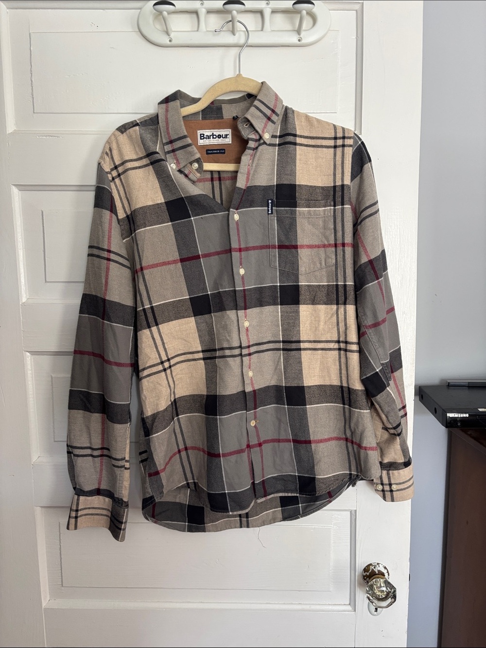 Barbour Men’s Beige Plaid Button-Down Shirt